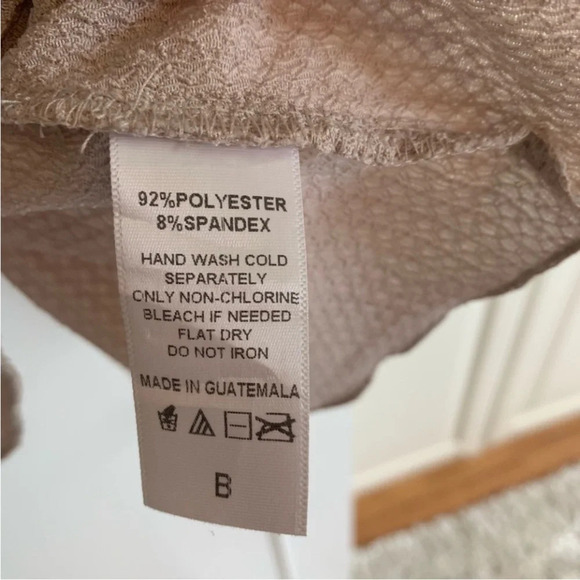 Arula for Xquisite You bohemian style, Long Sleeve  Peplum Fitted Blouse, SZ 2X - Picture 4 of 5